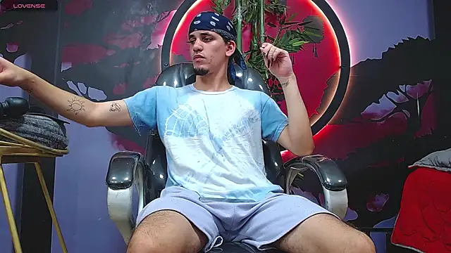 Dirty Kingg online show from 21, 11, 2025