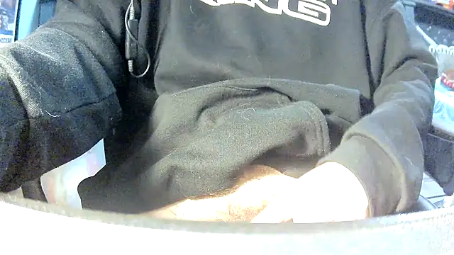 Snapshot of ZaddyKingJohn chatting on 14, 3, 2025 ZaddyKingJohn online show from 14, 3, 2025