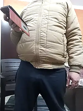 Snapshot of innocentboy1987 chatting on 13, 2, 2025 innocentboy1987 online show from 13, 2, 2025