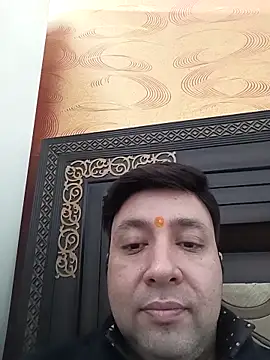 innocentboy1987 online show from 18, 11, 2025