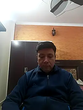 innocentboy1987 online show from 26, 11, 2025