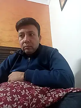 innocentboy1987 online show from 18, 12, 2025