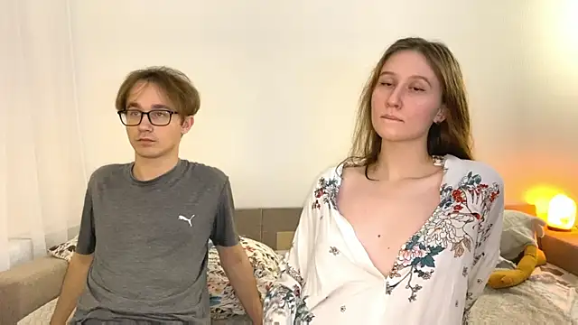 Sabrinaanddaniel online show from 18, 3, 2025