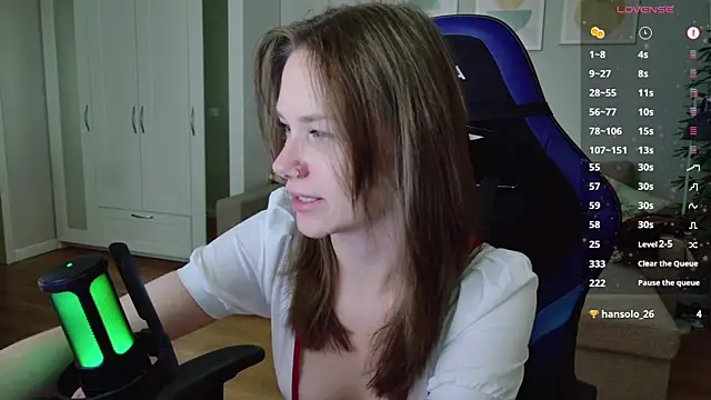 Snapshot of alexa_feels_ chatting on 13, 7, 2026 alexa feels online show from 13, 7, 2026