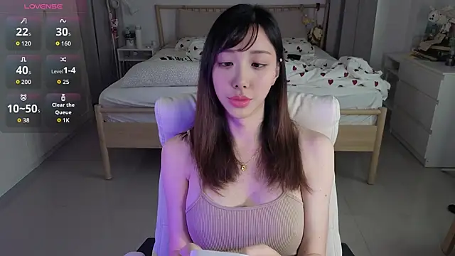 joycemilka online show from 18, 6, 2026