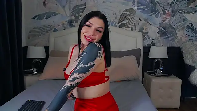 MaeveMoon online show from 5, 10, 2025