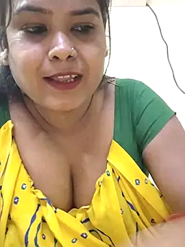 Snapshot of BOLDBEAUTY09 chatting on 18, 2, 2025 BOLDBEAUTY09 online show from 18, 2, 2025
