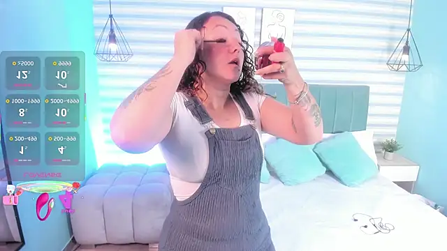 abby apple online show from 24, 11, 2025