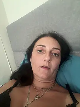 Snapshot of Miroslava1247 chatting on 28, 6, 2026 Miroslava1247 online show from 28, 6, 2026