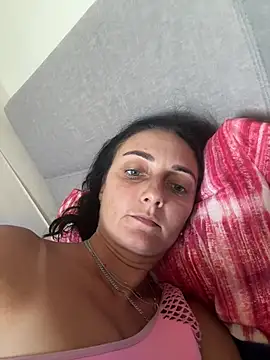 Snapshot of Miroslava1247 chatting on 2, 8, 2026 Miroslava1247 online show from 2, 8, 2026
