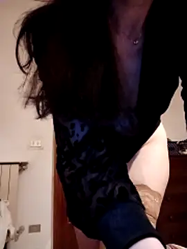 Snapshot of 1hotgirl1 chatting on 16, 4, 2026 1hotgirl1 online show from 16, 4, 2026