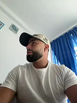 Snapshot of mikeblaree chatting on 12, 7, 2026 mikeblaree online show from 12, 7, 2026