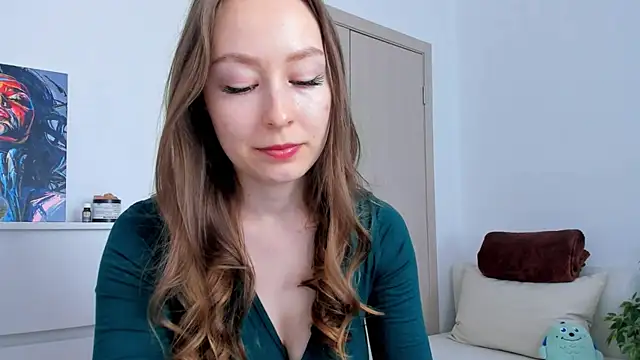 Snapshot of marilinaal chatting on 21, 4, 2026 marilinaal online show from 21, 4, 2026