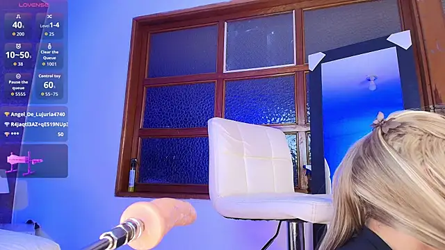 Snapshot of luciana_hunters chatting on 24, 5, 2026 luciana hunters online show from 24, 5, 2026
