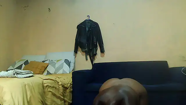 01applebottom online show from 27, 10, 2025