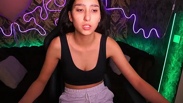 CharmMocco online show from 20, 2, 2025