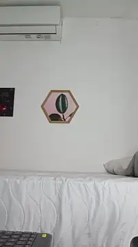 Dhalila  online show from 21, 10, 2025