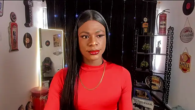 Snapshot of anuvyz_miller_ chatting on 21, 10, 2025 anuvyz miller online show from 21, 10, 2025