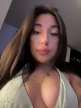 Snapshot of KarolVega- chatting on 22, 2, 2025 KarolVega- online show from 22, 2, 2025