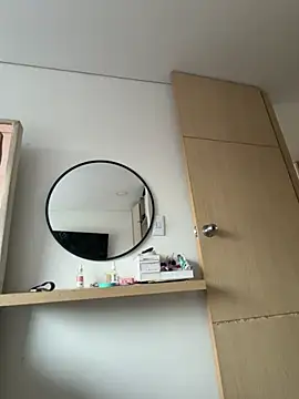 Snapshot of KarolVega- chatting on 11, 11, 2025 KarolVega- online show from 11, 11, 2025