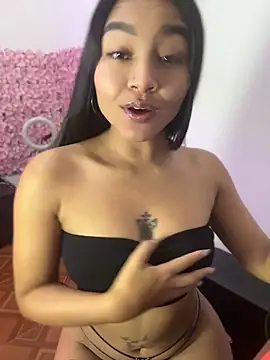 Snapshot of Lynda_Bonnie chatting on 16, 5, 2026 Lynda Bonnie online show from 16, 5, 2026