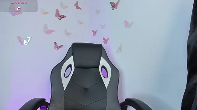 Snapshot of _JuliSweet_ chatting on 3, 3, 2026 JuliSweet online show from 3, 3, 2026