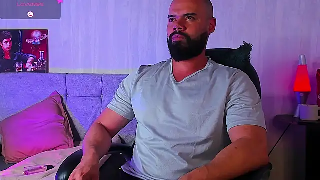 Snapshot of Luke_Diaz7 chatting on 4, 3, 2026 Luke Diaz7 online show from 4, 3, 2026