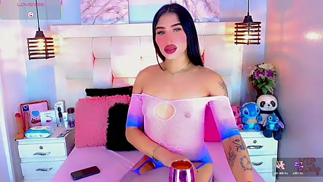 BelovedChain01 online show from 6, 3, 2026