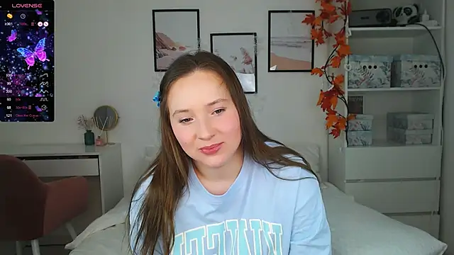 Snapshot of EmilyxxGraces chatting on 10, 2, 2025 EmilyxxGraces online show from 10, 2, 2025