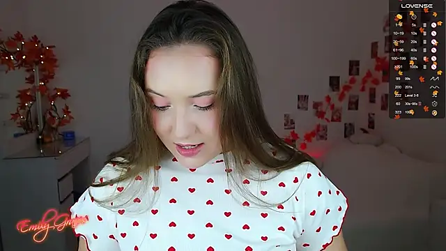 Snapshot of EmilyxxGraces chatting on 12, 11, 2025 EmilyxxGraces online show from 12, 11, 2025