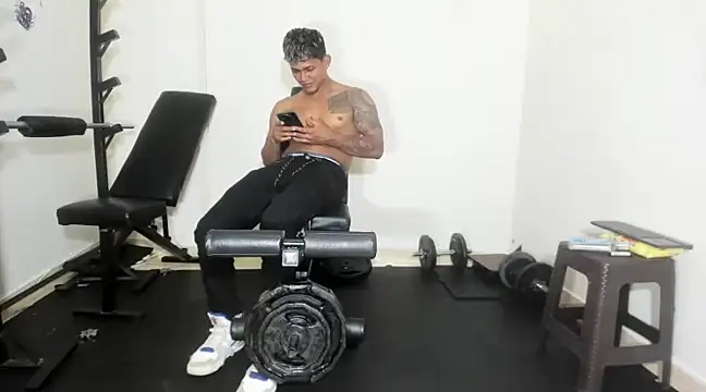 Blackhot000 online show from 14, 3, 2025