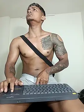 Blackhot000 online show from 18, 3, 2025