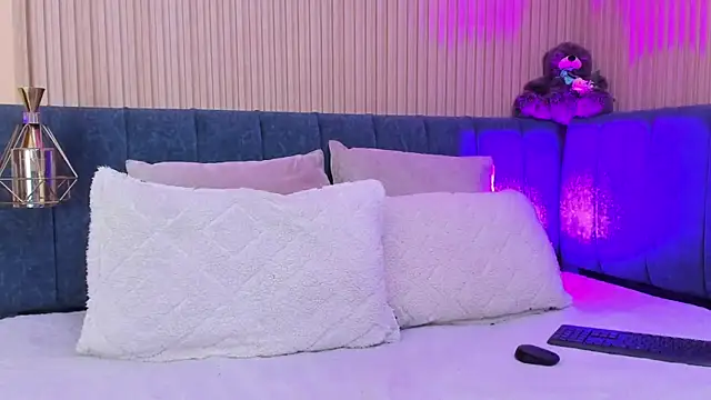 elizabeth 20 online show from 14, 3, 2025