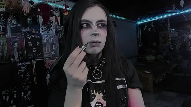 Snapshot of rotten_dreams chatting on 25, 9, 2025 rotten dreams online show from 25, 9, 2025