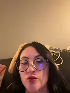 ValentinaOrtiz3 online show from 6, 2, 2026