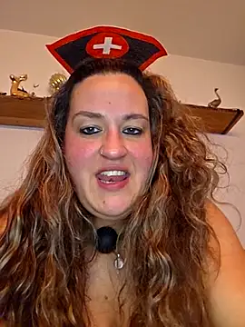 justtess online show from 4, 2, 2026