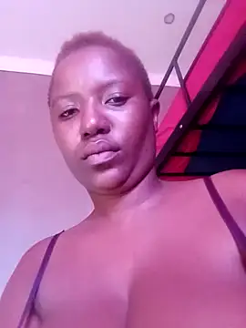 Snapshot of Coco_Nile chatting on 13, 2, 2025 Coco Nile online show from 13, 2, 2025