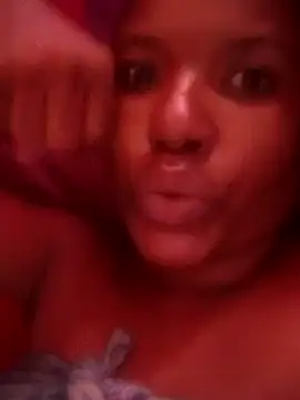 Snapshot of Coco_Nile chatting on 17, 2, 2025 Coco Nile online show from 17, 2, 2025