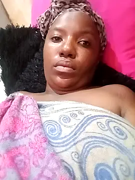 Snapshot of Coco_Nile chatting on 22, 2, 2025 Coco Nile online show from 22, 2, 2025