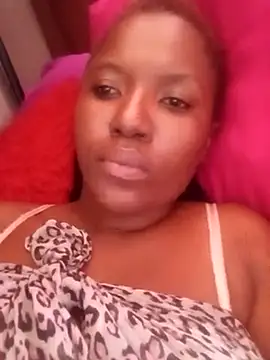 Snapshot of Coco_Nile chatting on 23, 2, 2025 Coco Nile online show from 23, 2, 2025