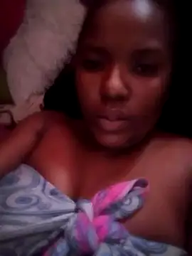 Snapshot of Coco_Nile chatting on 4, 3, 2025 Coco Nile online show from 4, 3, 2025