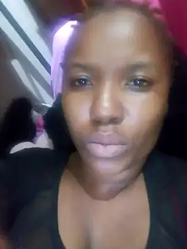 Snapshot of Coco_Nile chatting on 8, 3, 2025 Coco Nile online show from 8, 3, 2025