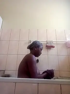 Snapshot of Coco_Nile chatting on 16, 10, 2025 Coco Nile online show from 16, 10, 2025