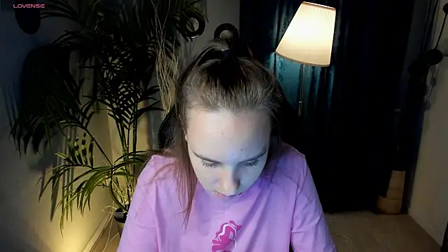 Lika 0ne online show from 24, 9, 2025