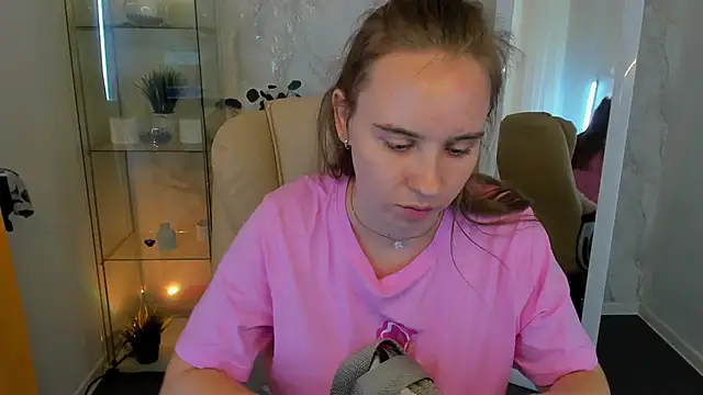 Lika 0ne online show from 27, 9, 2025