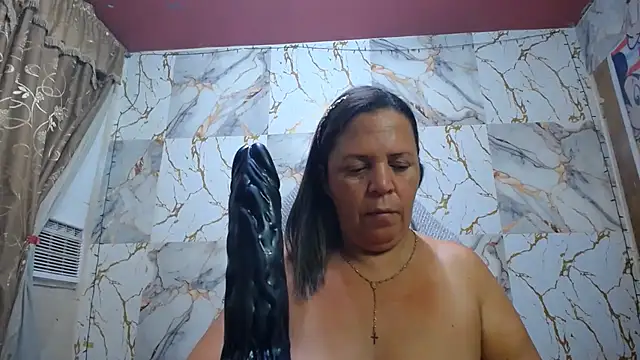 Snapshot of alina_maturehot chatting on 7, 6, 2026 alina maturehot online show from 7, 6, 2026