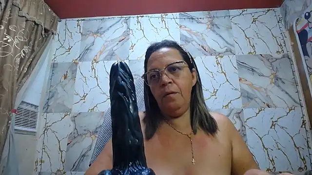 Snapshot of alina_maturehot chatting on 8, 6, 2026 alina maturehot online show from 8, 6, 2026