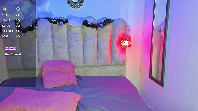 Snapshot of lanna_brunette chatting on 4, 11, 2025 lanna brunette online show from 4, 11, 2025