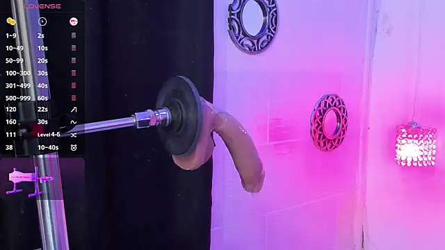 Snapshot of lanna_brunette chatting on 13, 11, 2025 lanna brunette online show from 13, 11, 2025