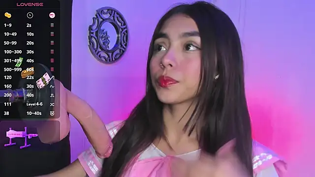 Snapshot of lanna_brunette chatting on 18, 12, 2025 lanna brunette online show from 18, 12, 2025